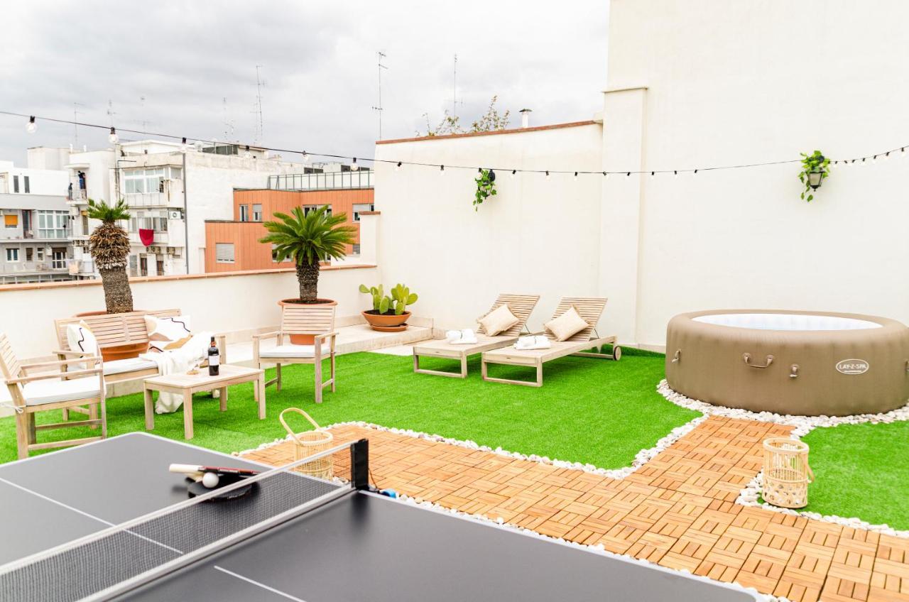 Apulialux Private 100Mq Rooftop Oasis W Jacuzzi Apartment Bari Ngoại thất bức ảnh