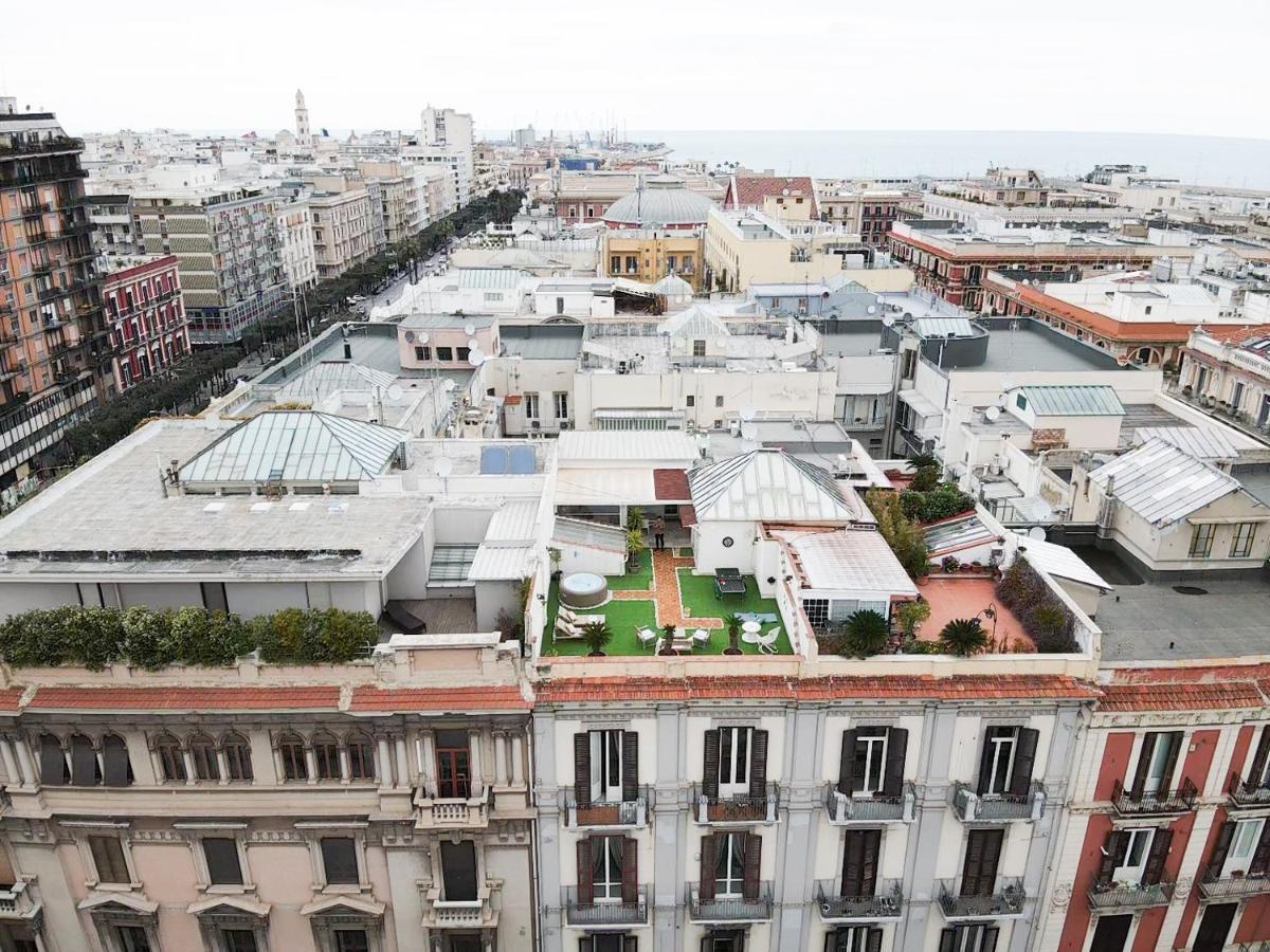 Apulialux Private 100Mq Rooftop Oasis W Jacuzzi Apartment Bari Ngoại thất bức ảnh