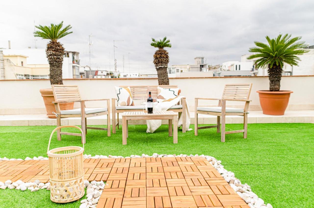 Apulialux Private 100Mq Rooftop Oasis W Jacuzzi Apartment Bari Ngoại thất bức ảnh